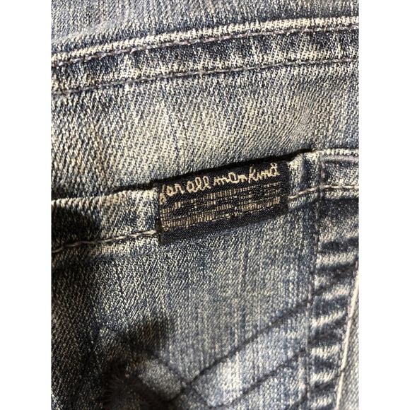 7 For All Mankind "A" Pocket Cropped Cutoff Capri Jeans Distressed Size 27 - Picture 4 of 12